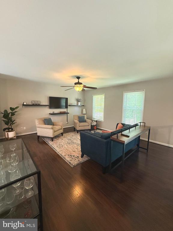 2308 HARPOON DRIVE
