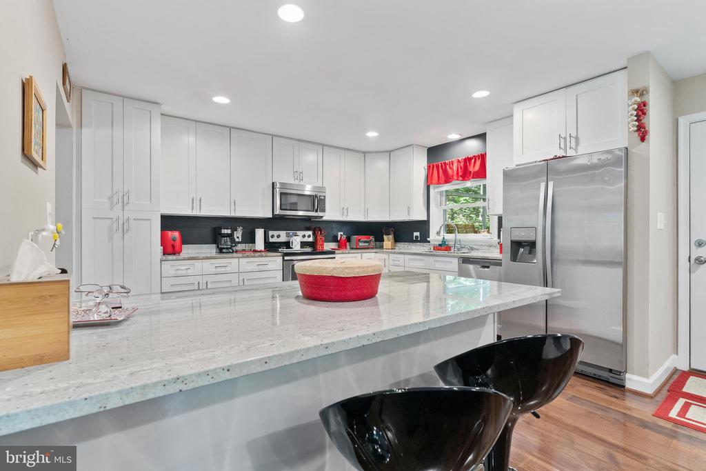 34 GREENRIDGE DRIVE