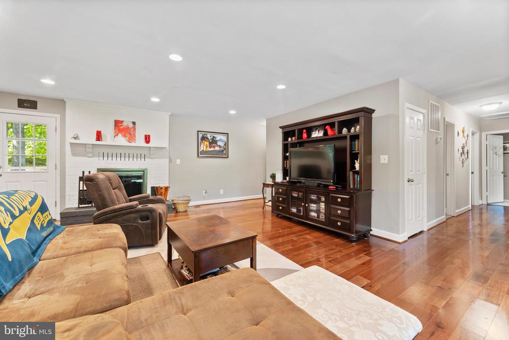34 GREENRIDGE DRIVE
