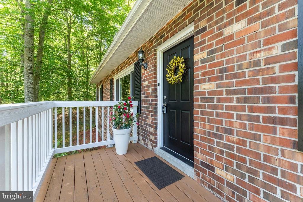 34 GREENRIDGE DRIVE