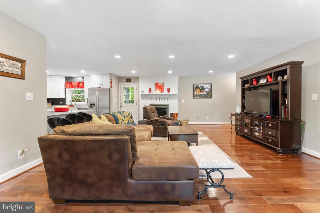 34 GREENRIDGE DRIVE