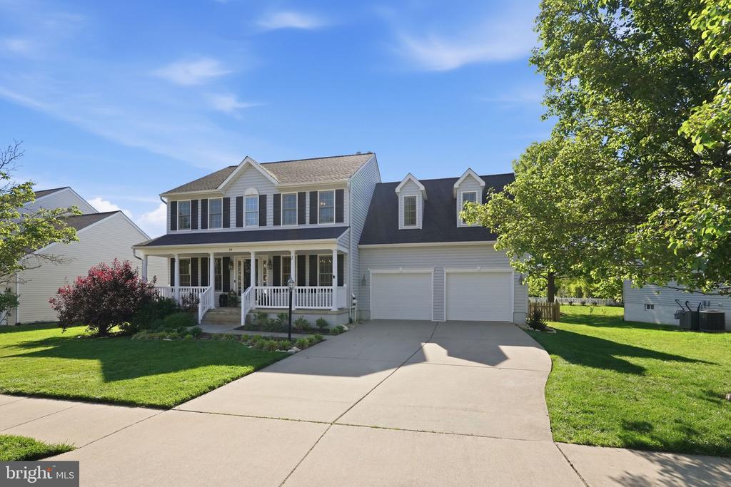 59 COUNTRY MANOR DRIVE
