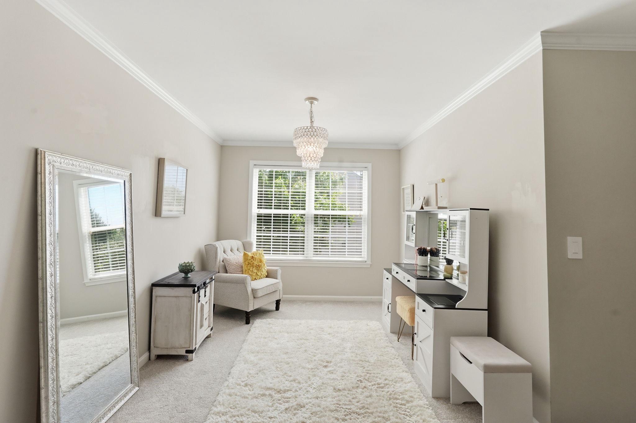 12 PIN OAK COURT
