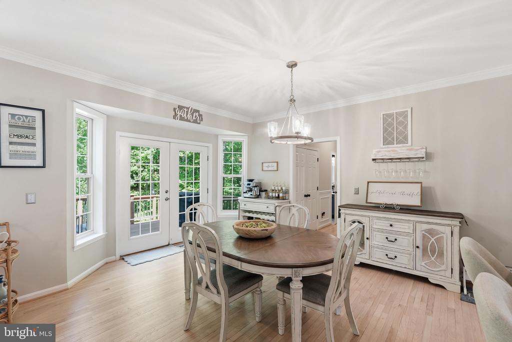 12 PIN OAK COURT