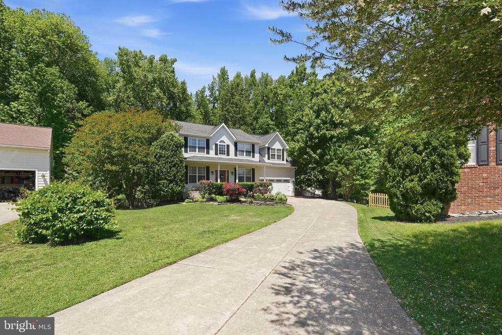 12 PIN OAK COURT