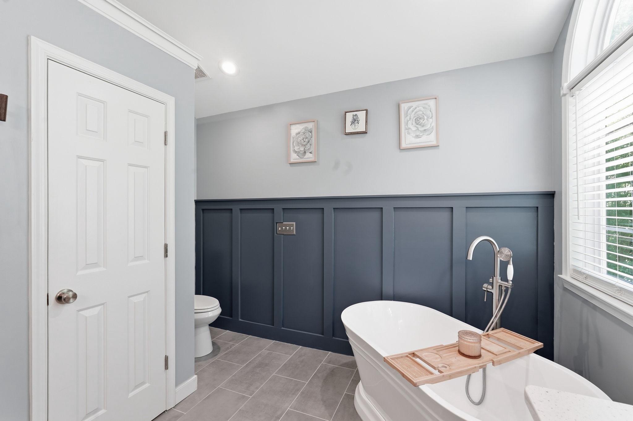 12 PIN OAK COURT