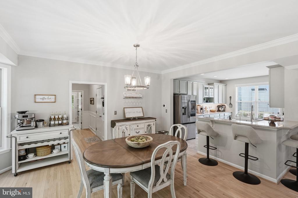 12 PIN OAK COURT