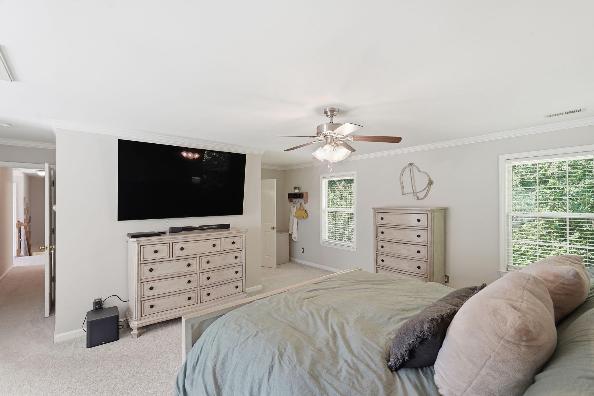 12 PIN OAK COURT