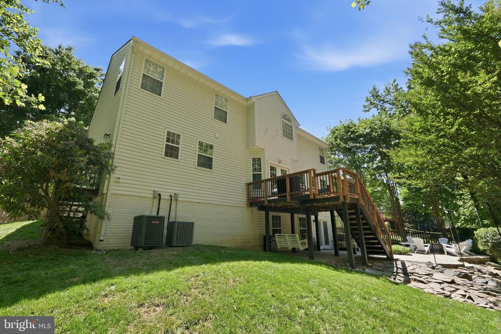 12 PIN OAK COURT