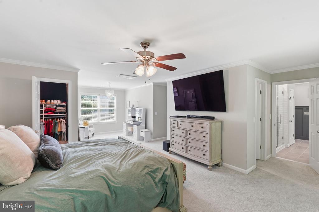 12 PIN OAK COURT