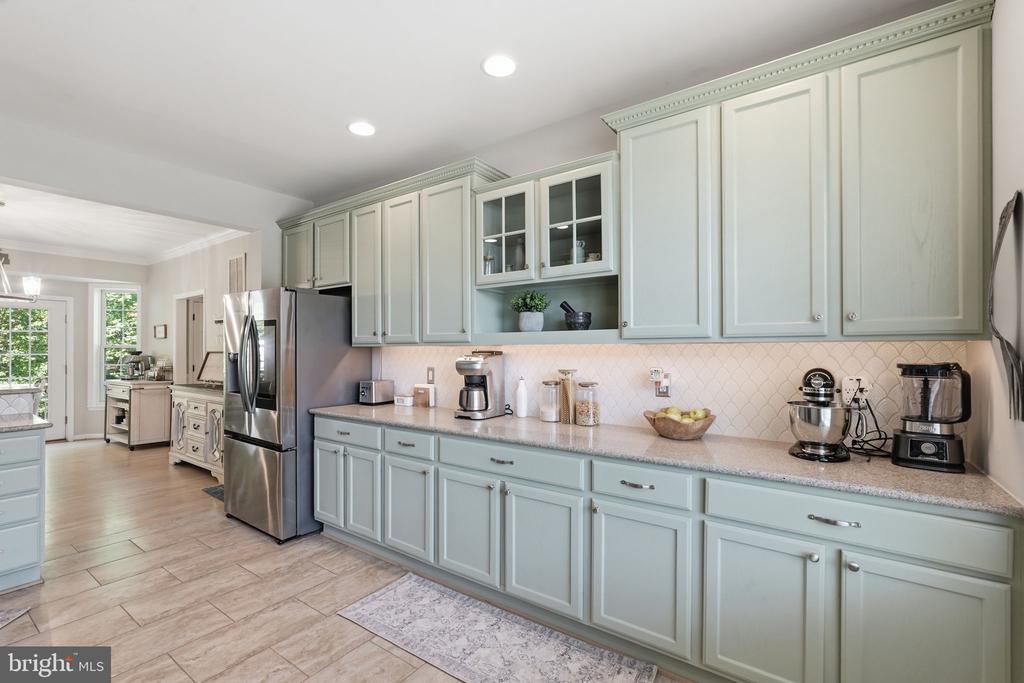 12 PIN OAK COURT