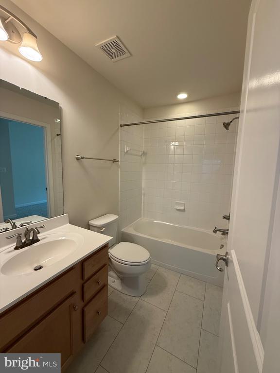 123 STREAMVIEW DRIVE