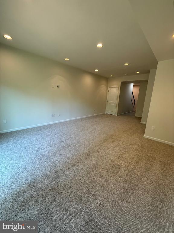 123 STREAMVIEW DRIVE