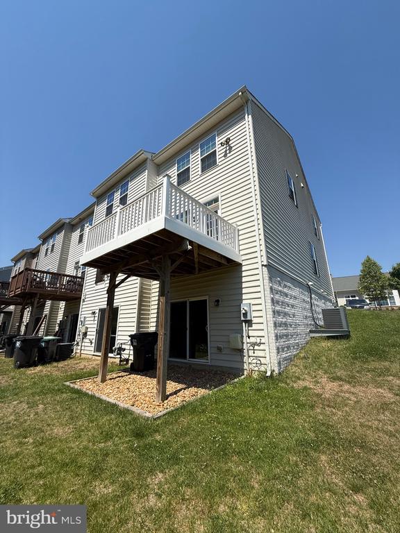 123 STREAMVIEW DRIVE