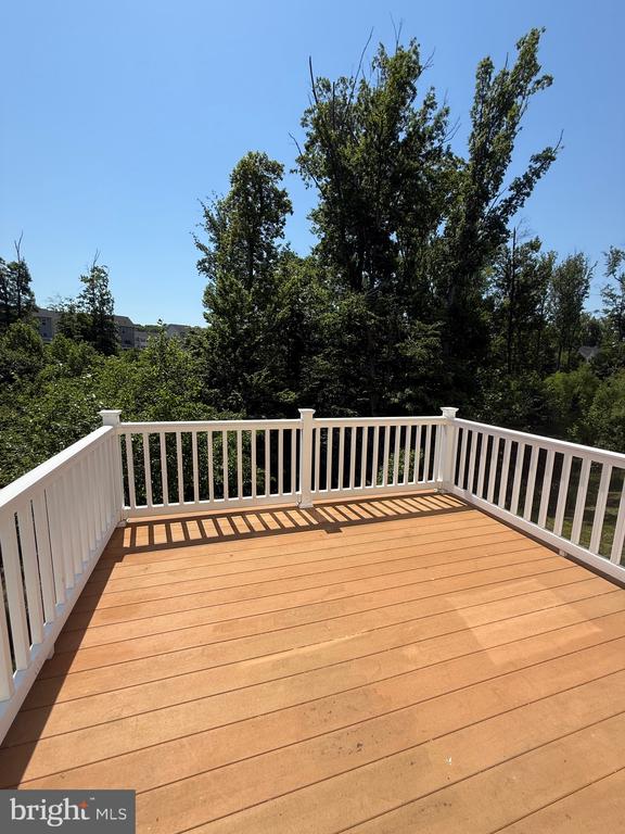 123 STREAMVIEW DRIVE