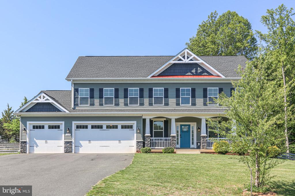 109 ROBELI WAY