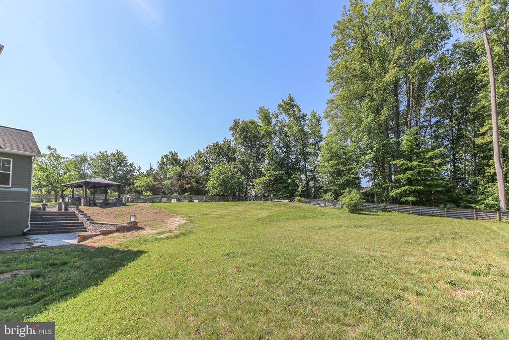 109 ROBELI WAY