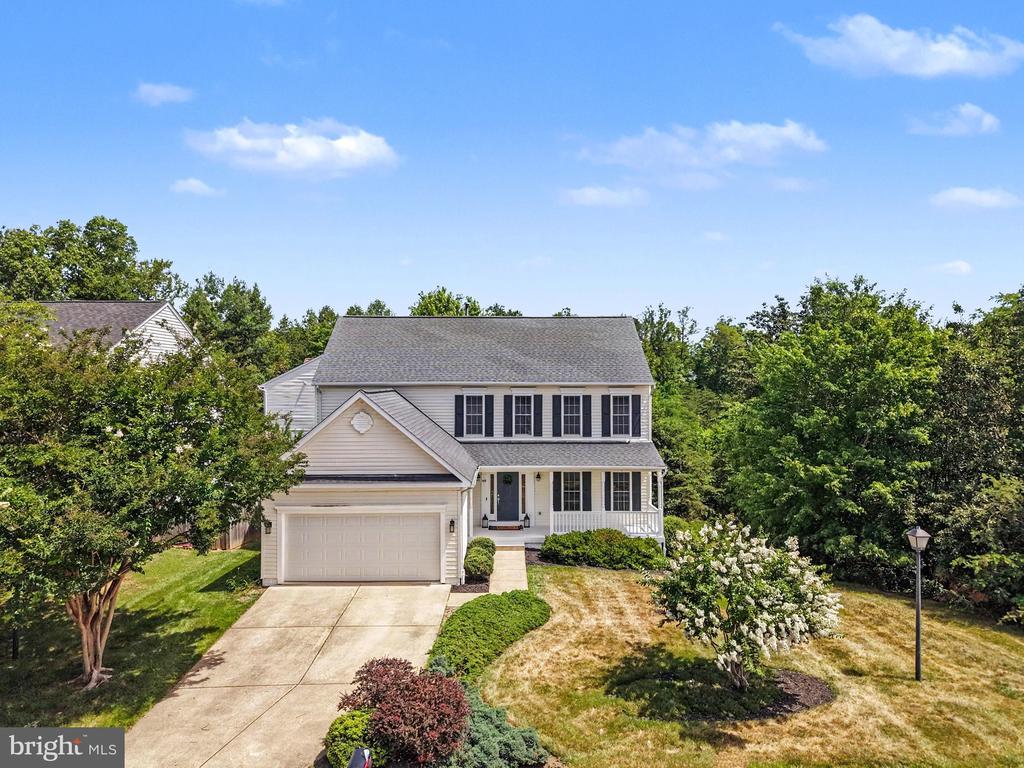 48 NEWBURY DRIVE
