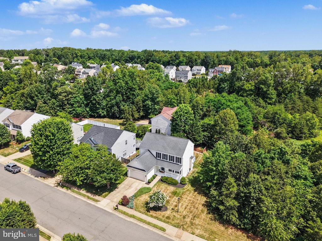 48 NEWBURY DRIVE