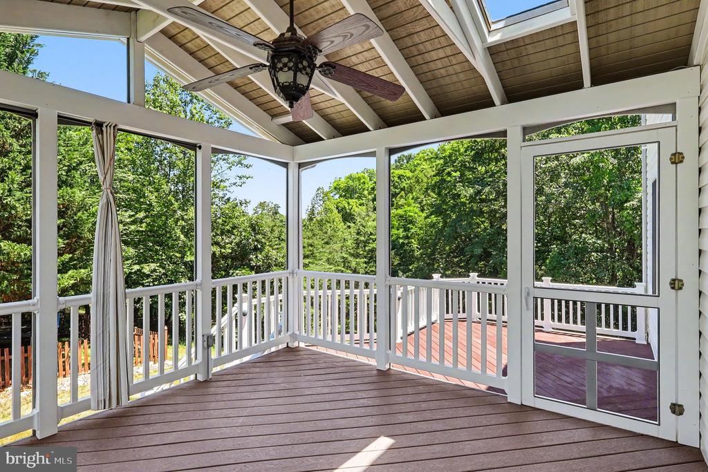 48 NEWBURY DRIVE
