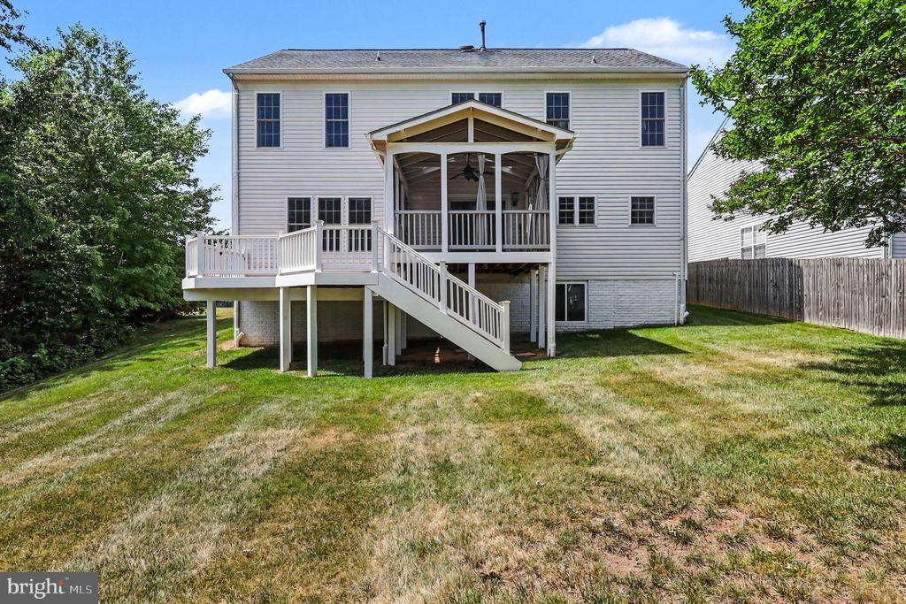 48 NEWBURY DRIVE