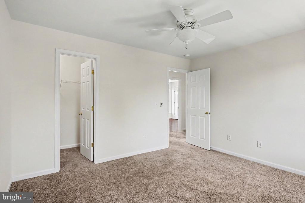 48 NEWBURY DRIVE