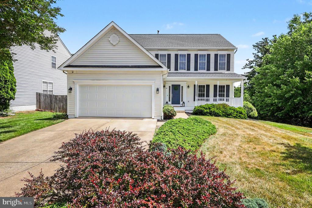48 NEWBURY DRIVE