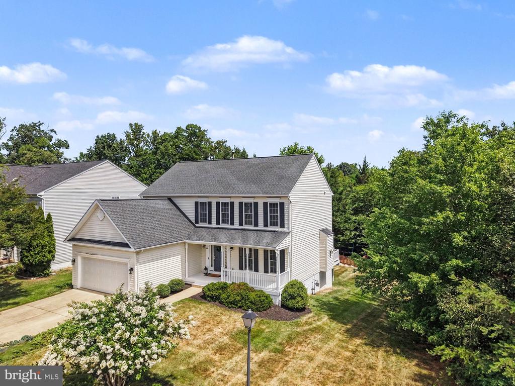 48 NEWBURY DRIVE