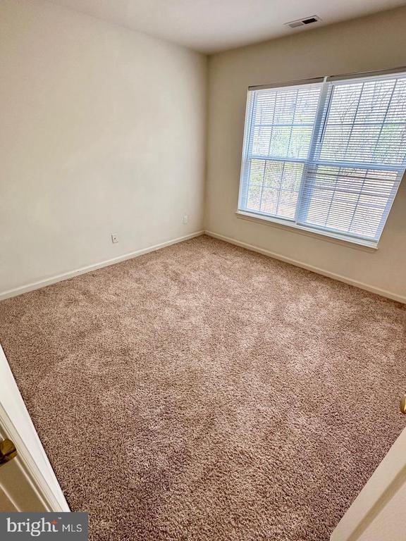 3222 TITANIC DRIVE