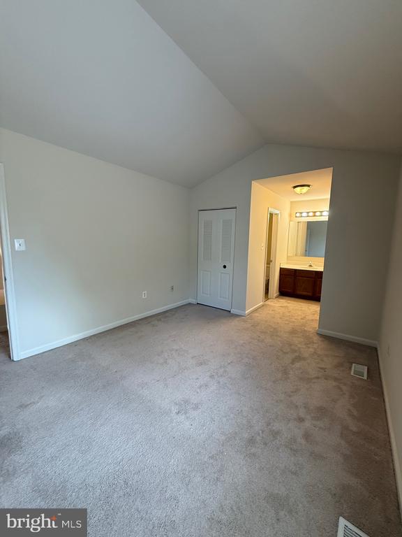 106 WIND RIDGE DRIVE