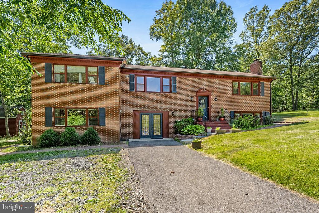 5 SERENE COURT