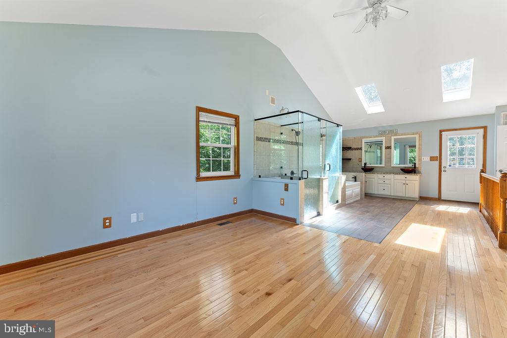5 SERENE COURT