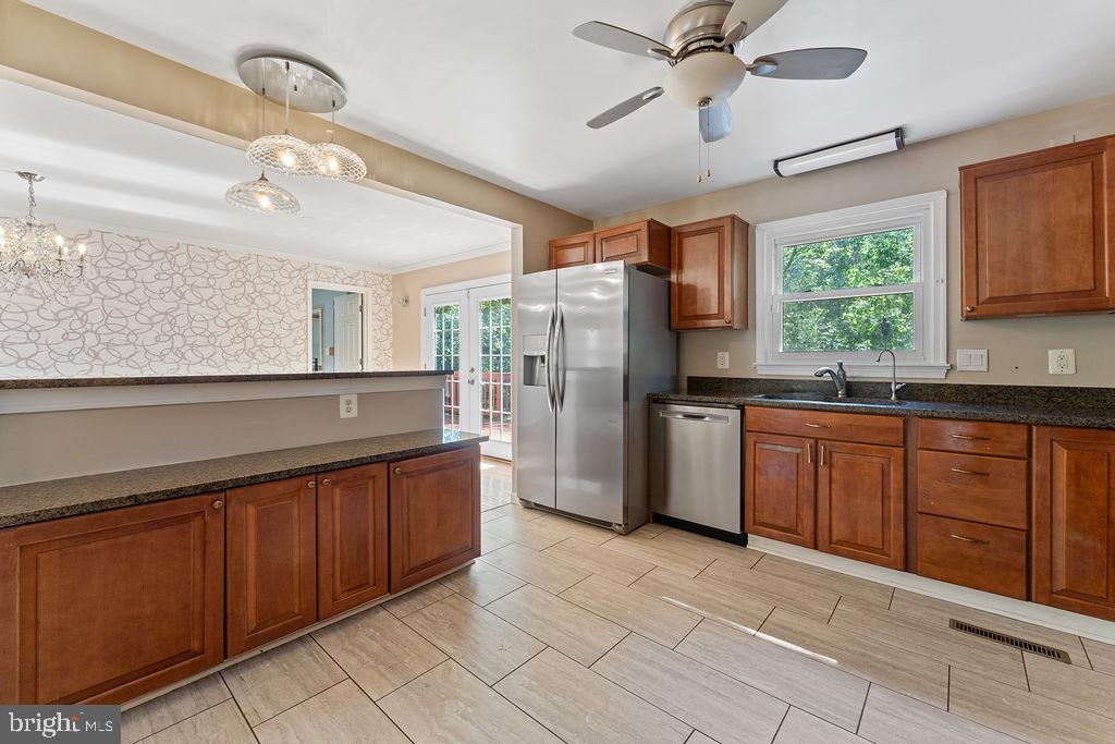 5 SERENE COURT
