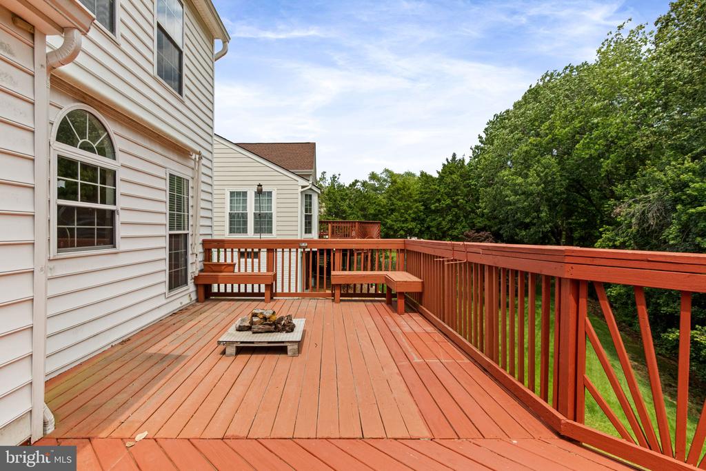 19 PURITAN PLACE