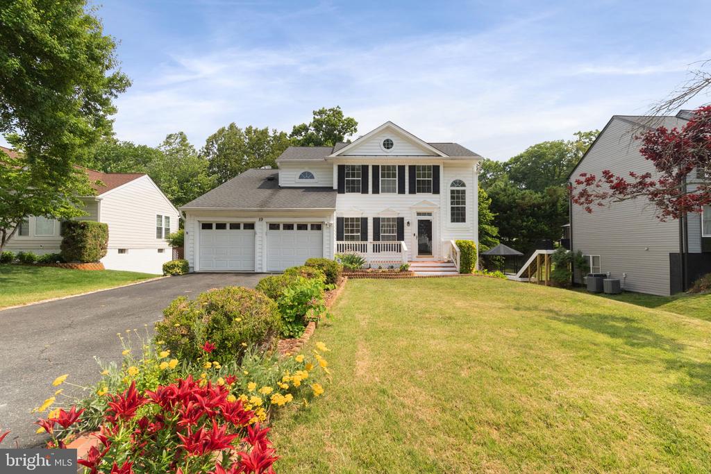19 PURITAN PLACE