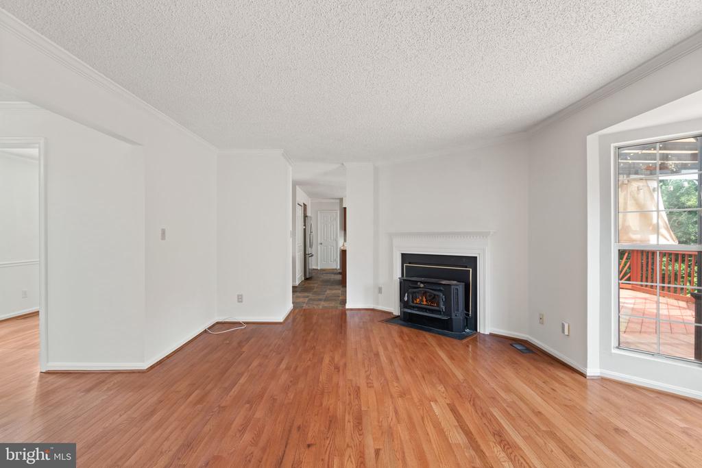 19 PURITAN PLACE