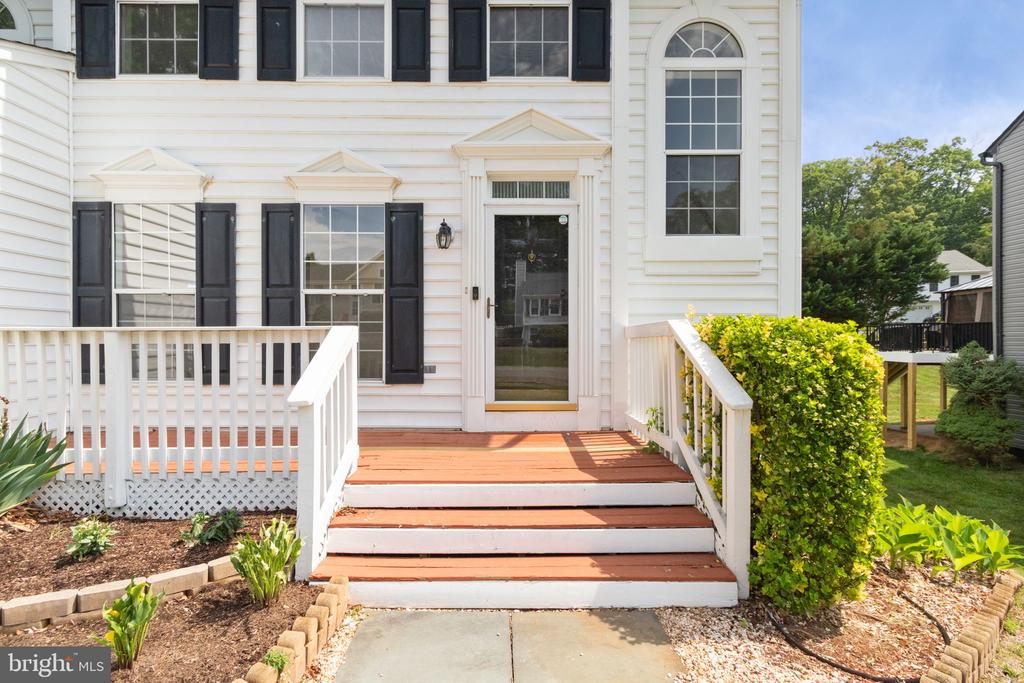 19 PURITAN PLACE