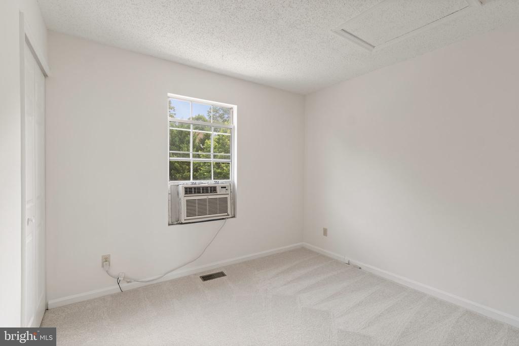 19 PURITAN PLACE