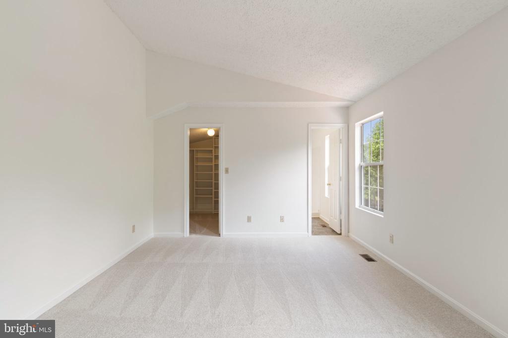 19 PURITAN PLACE
