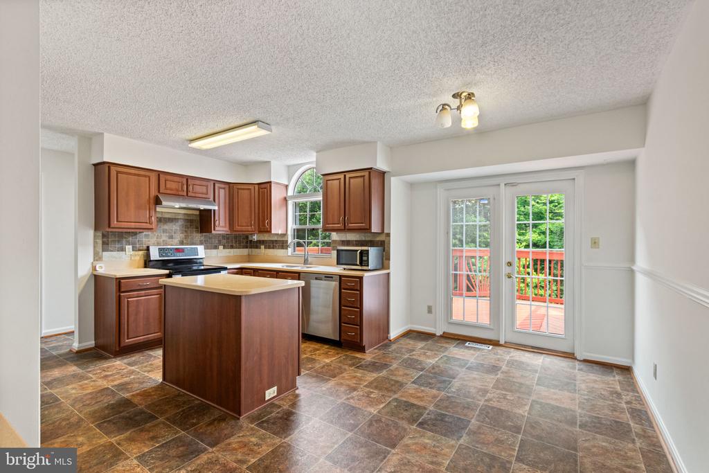 19 PURITAN PLACE