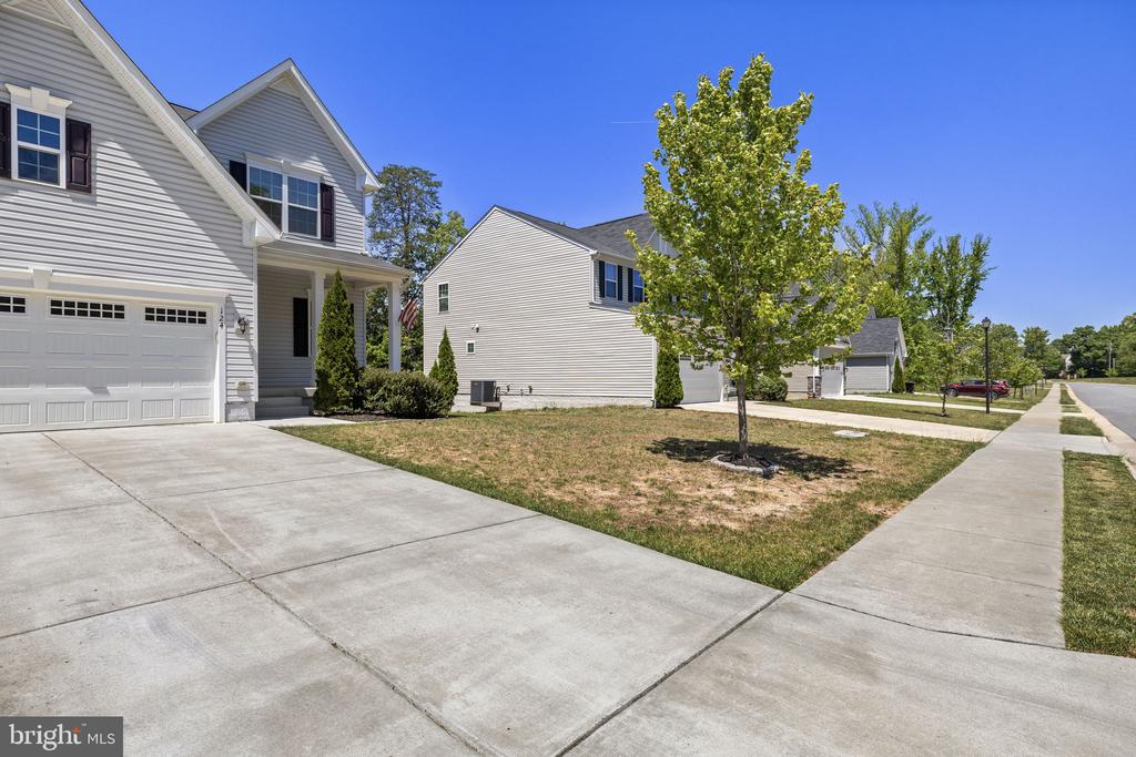 124 BROOKE VILLAGE DRIVE