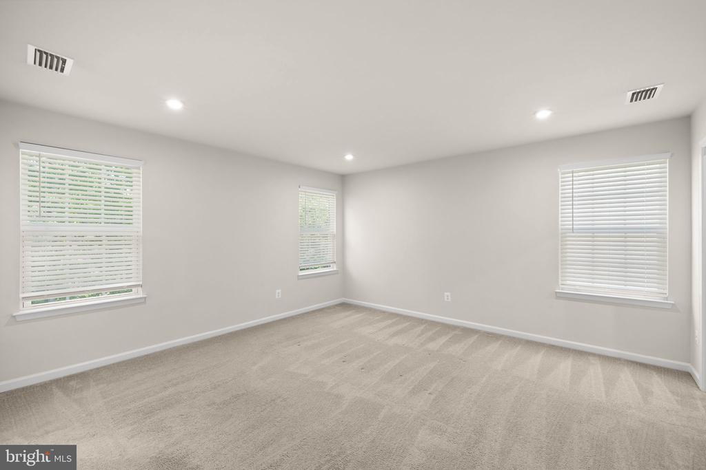 124 BROOKE VILLAGE DRIVE