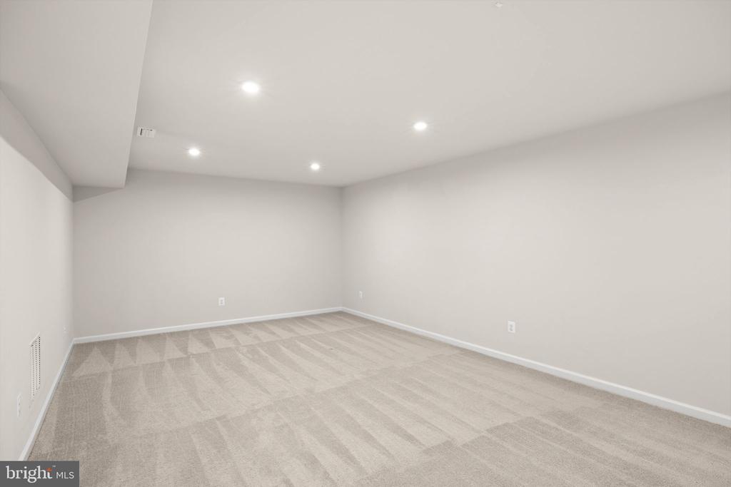 124 BROOKE VILLAGE DRIVE