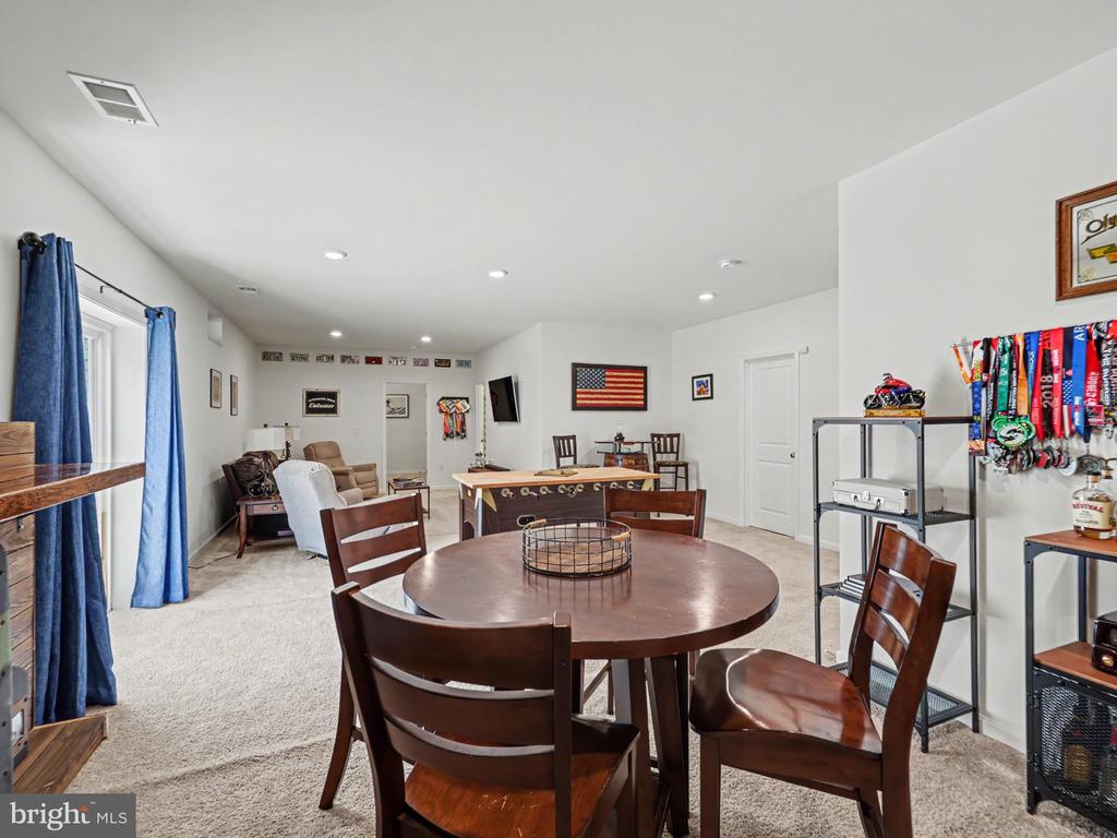 116 OLD OAKS COURT