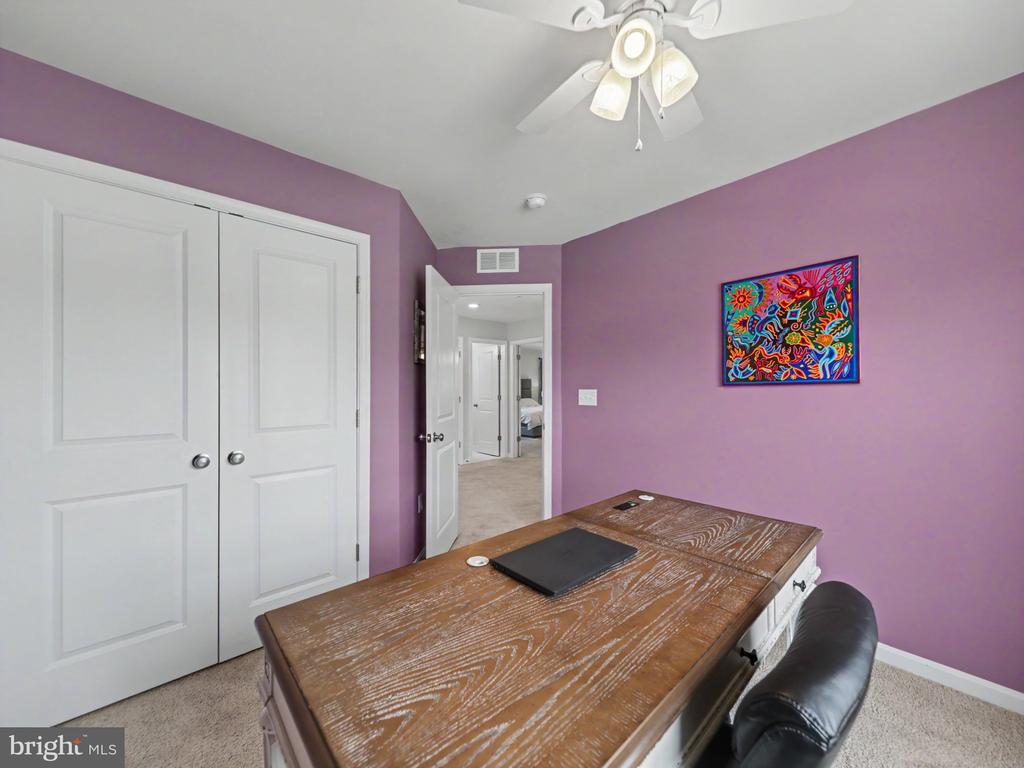 116 OLD OAKS COURT