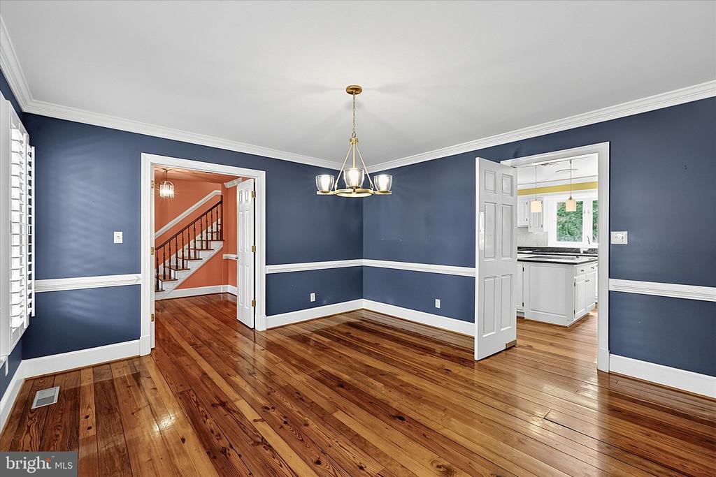 29 TALLY HO DRIVE