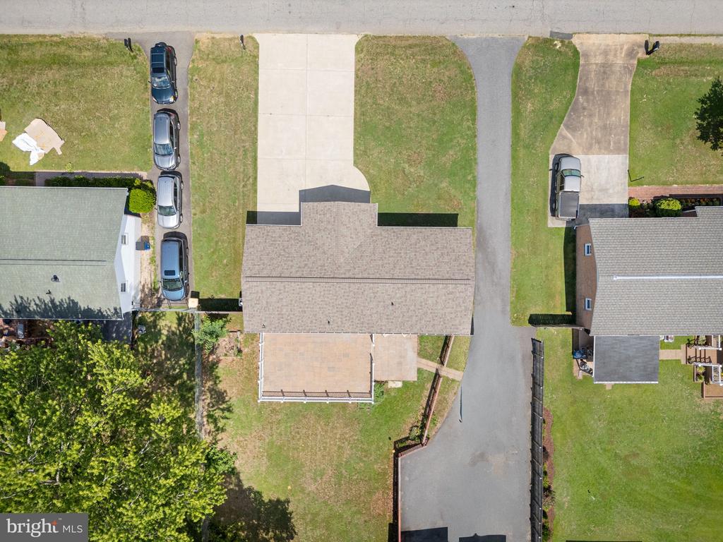 609 EDWARDS DRIVE