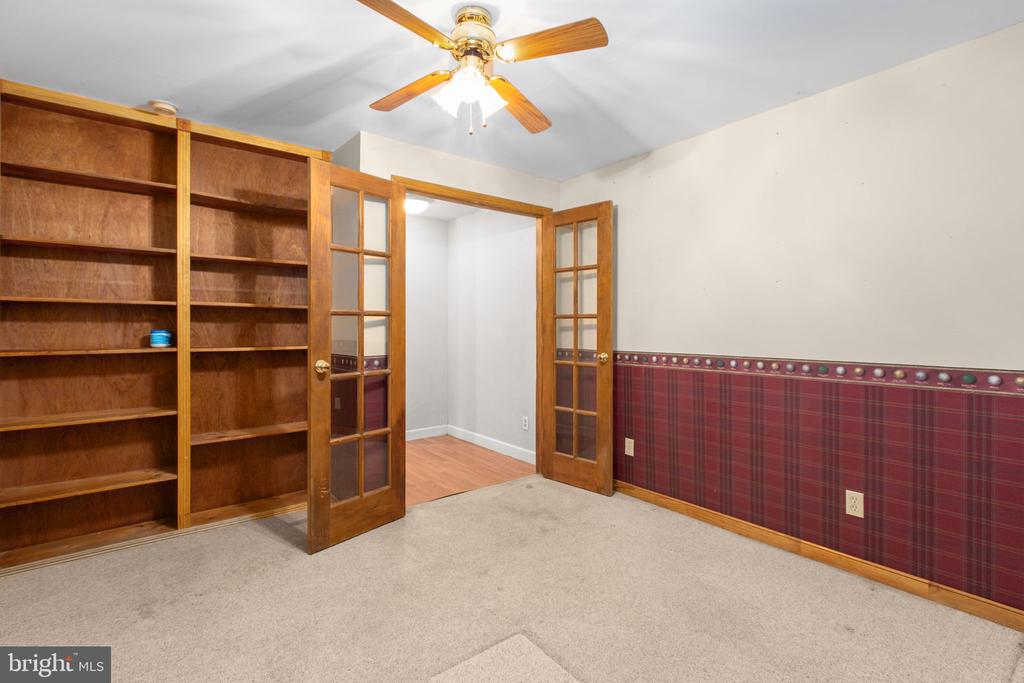 5 BALLANTRAE COURT