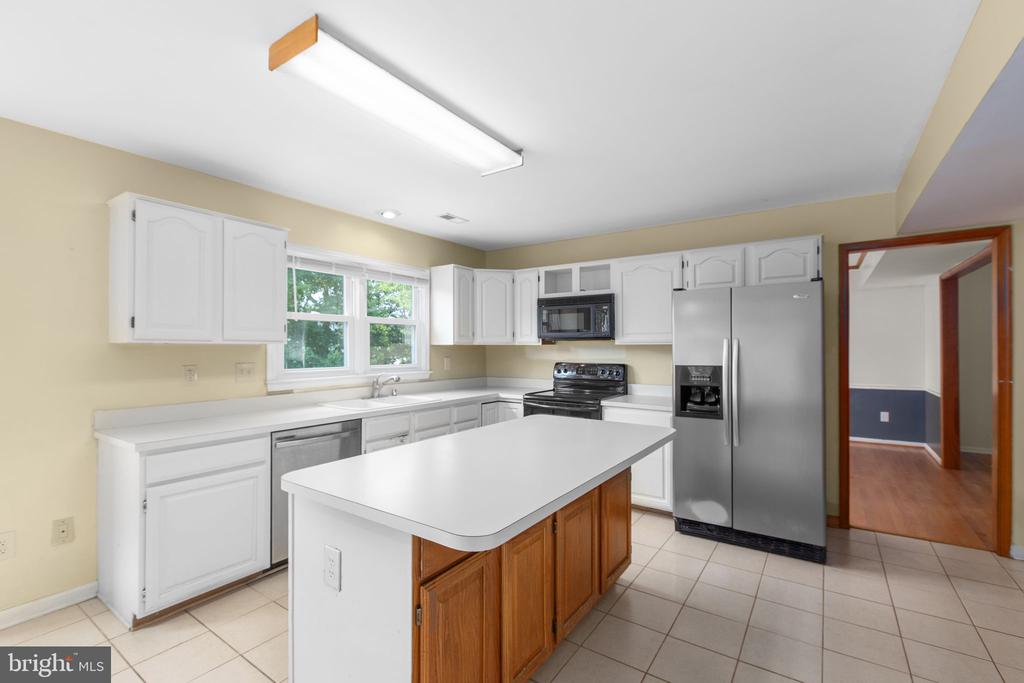 5 BALLANTRAE COURT