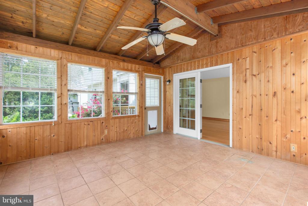 5 BALLANTRAE COURT